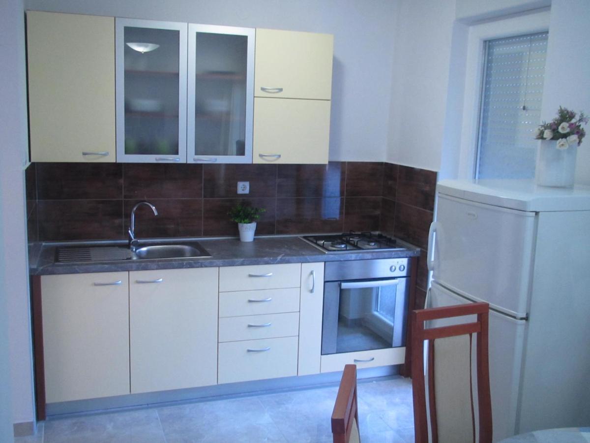 Apartment Rota