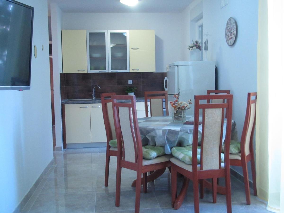 Rota Apartment *